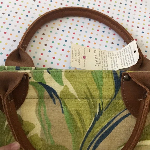 Boston Handmade Accessories Unlimited Handbag - Picture 8 of 8